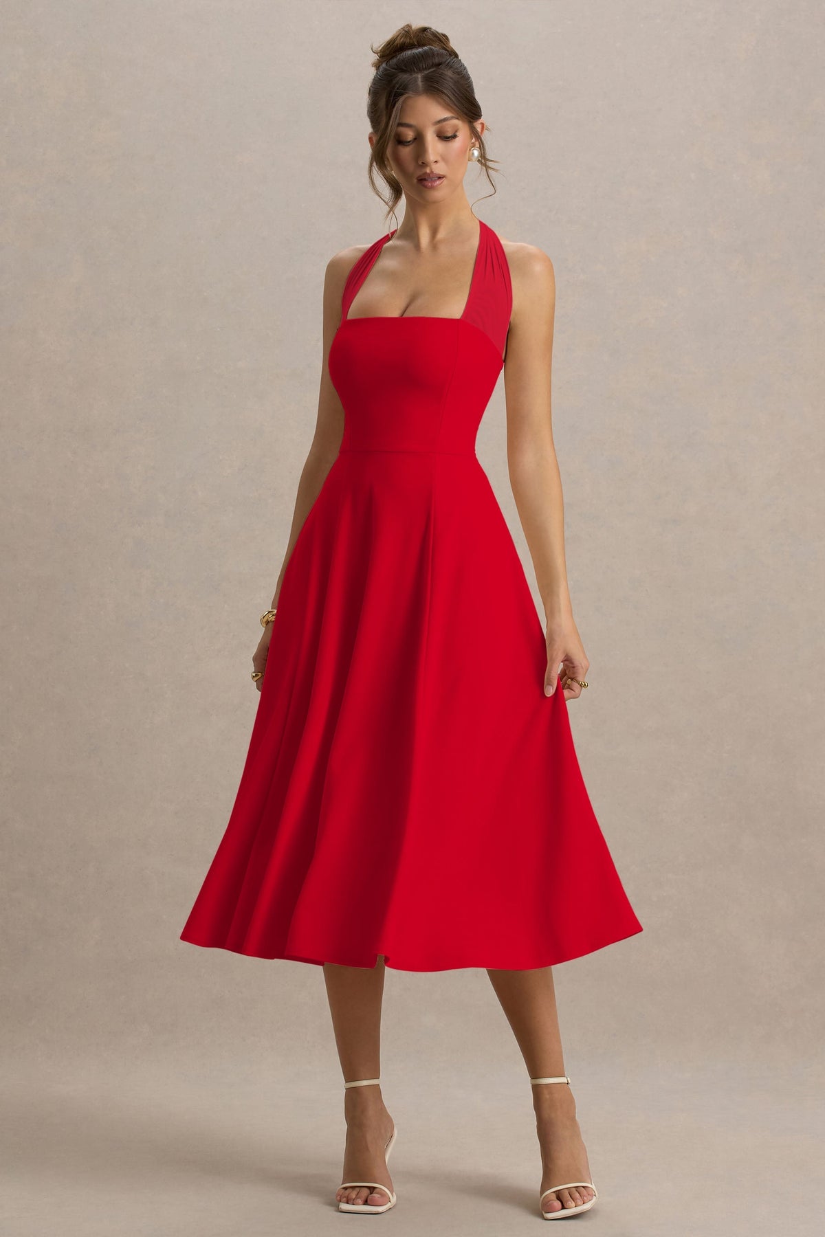 Auburn | Vestido midi rojo halter estilo skater
