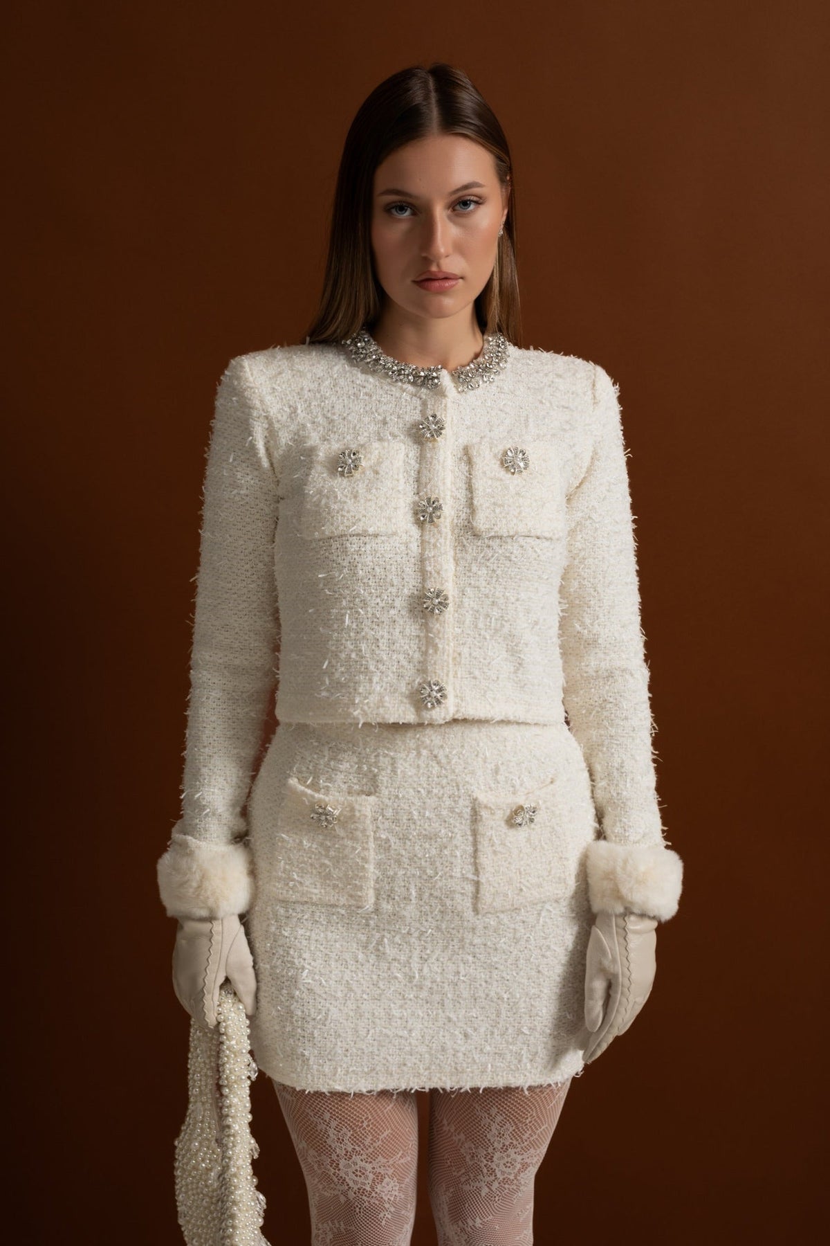 Blazer de Tweed con Cristales y Botones – Blanco