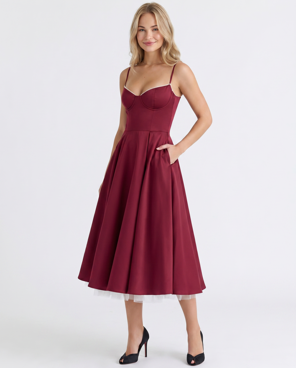 Camryn • Vestido midi con escote corazón y elegante falda de tul