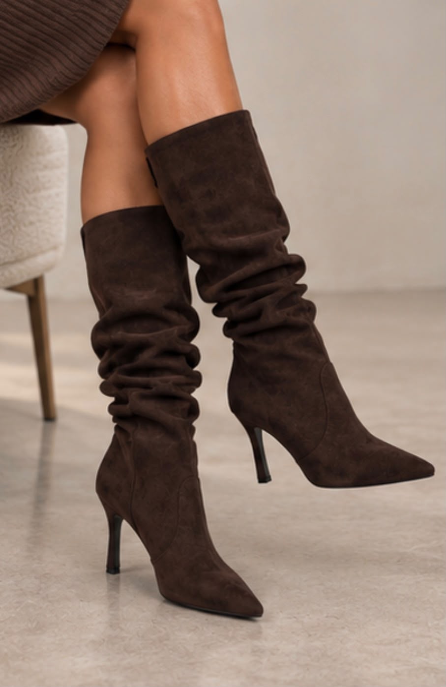 Bota Helda Elegante y Versátil
