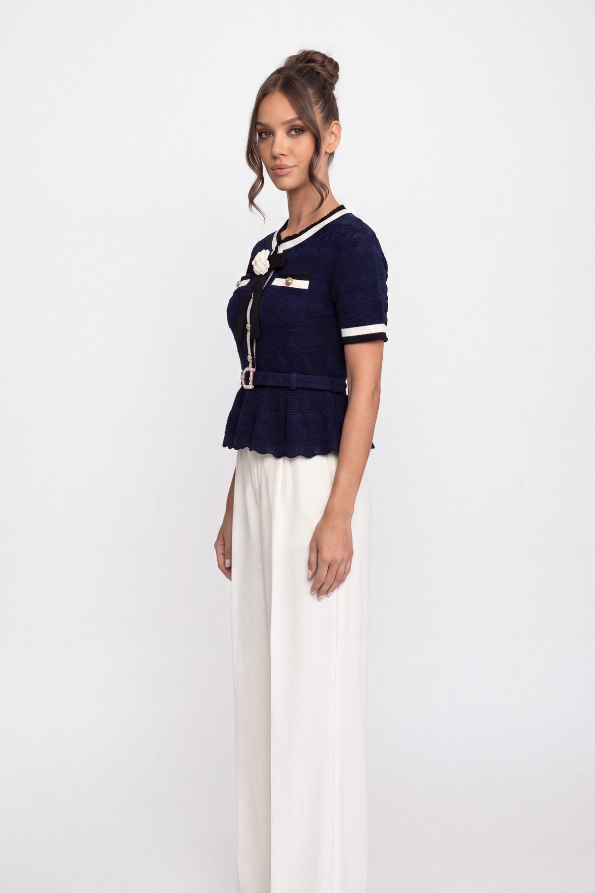 Top de Punto con Peplum y Cuello Marinero – Azul Marino