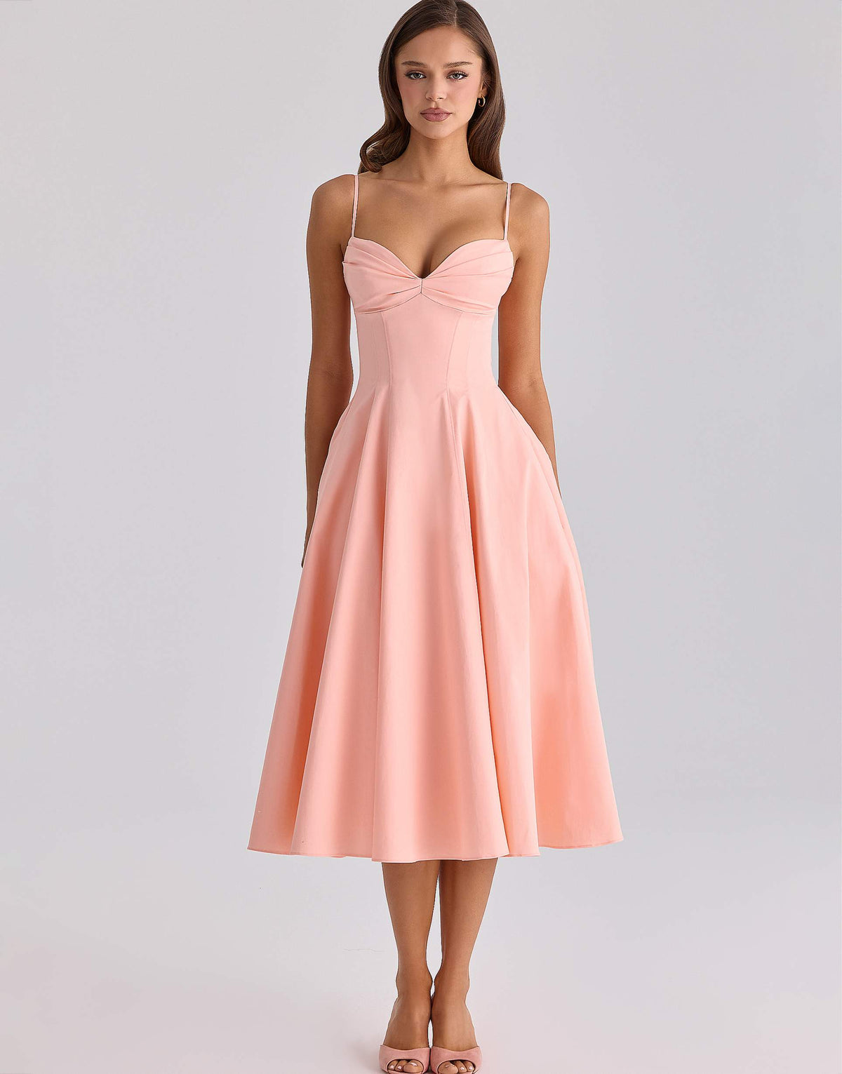 Delali • Vestido midi con elegante escote fruncido