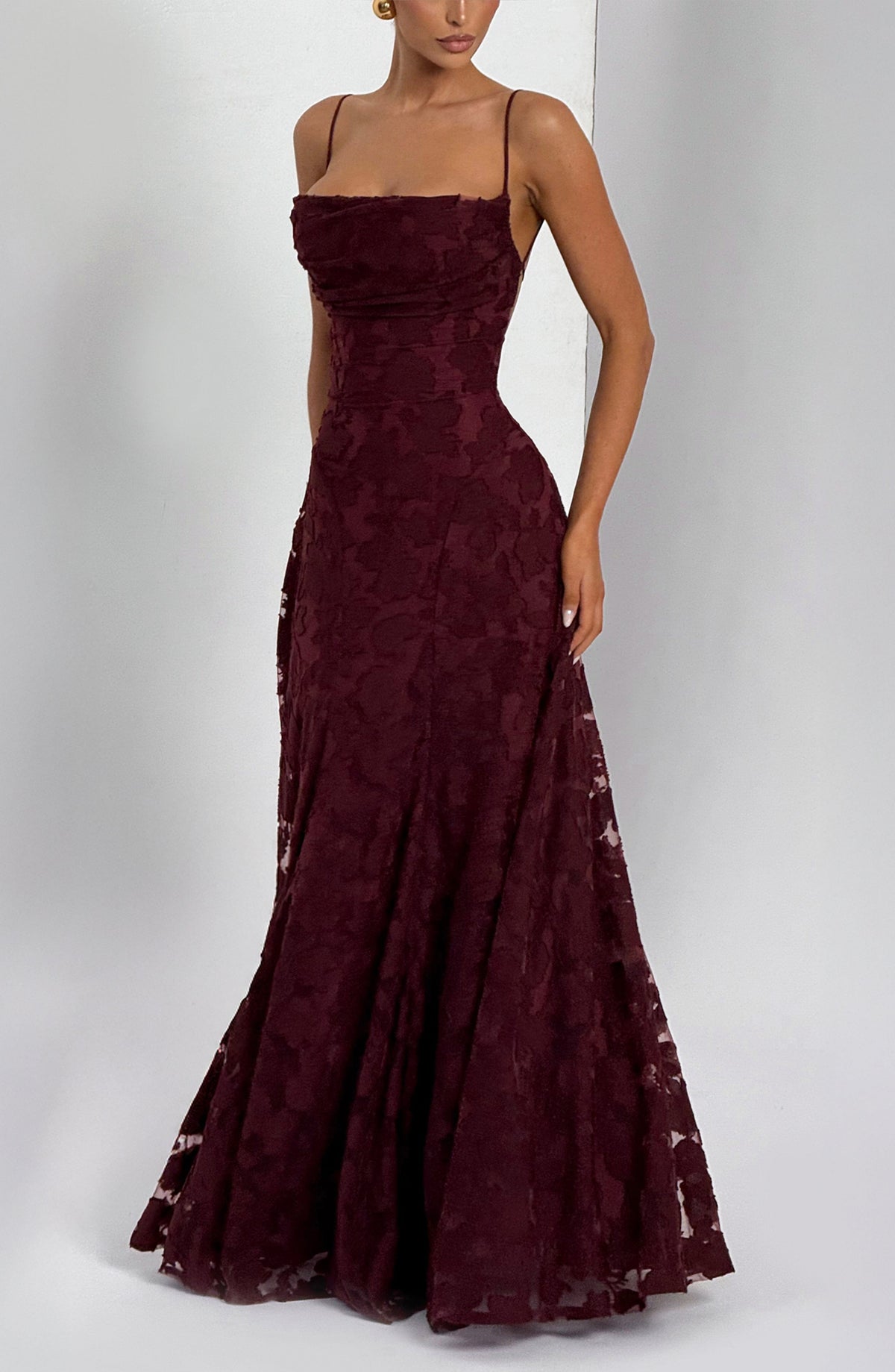 Sofía • Vestido largo floral con tirantes elegantes