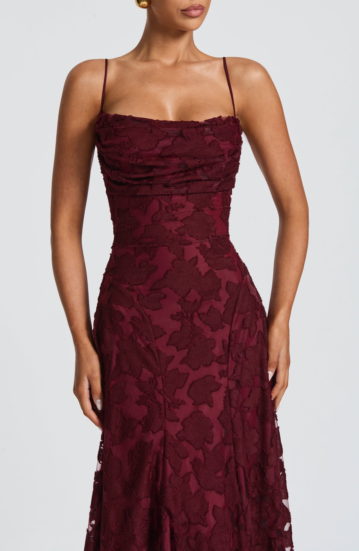 Sofía • Vestido largo floral con tirantes elegantes