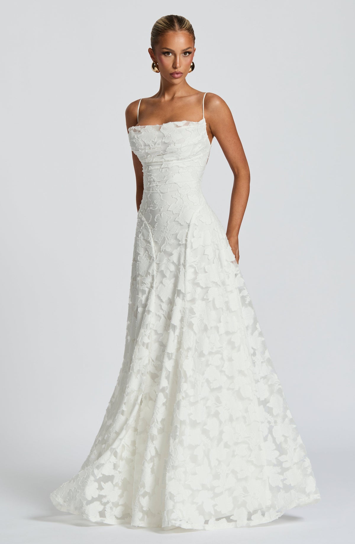 Sofía • Vestido largo floral con tirantes elegantes