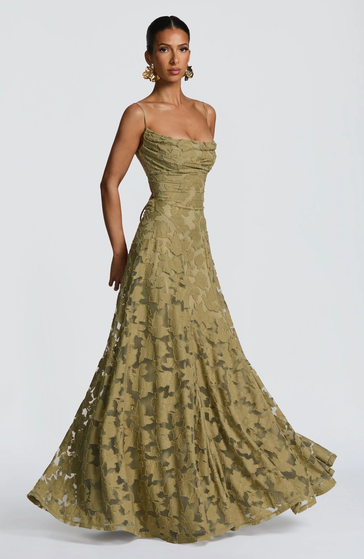 Sofía • Vestido largo floral con tirantes elegantes