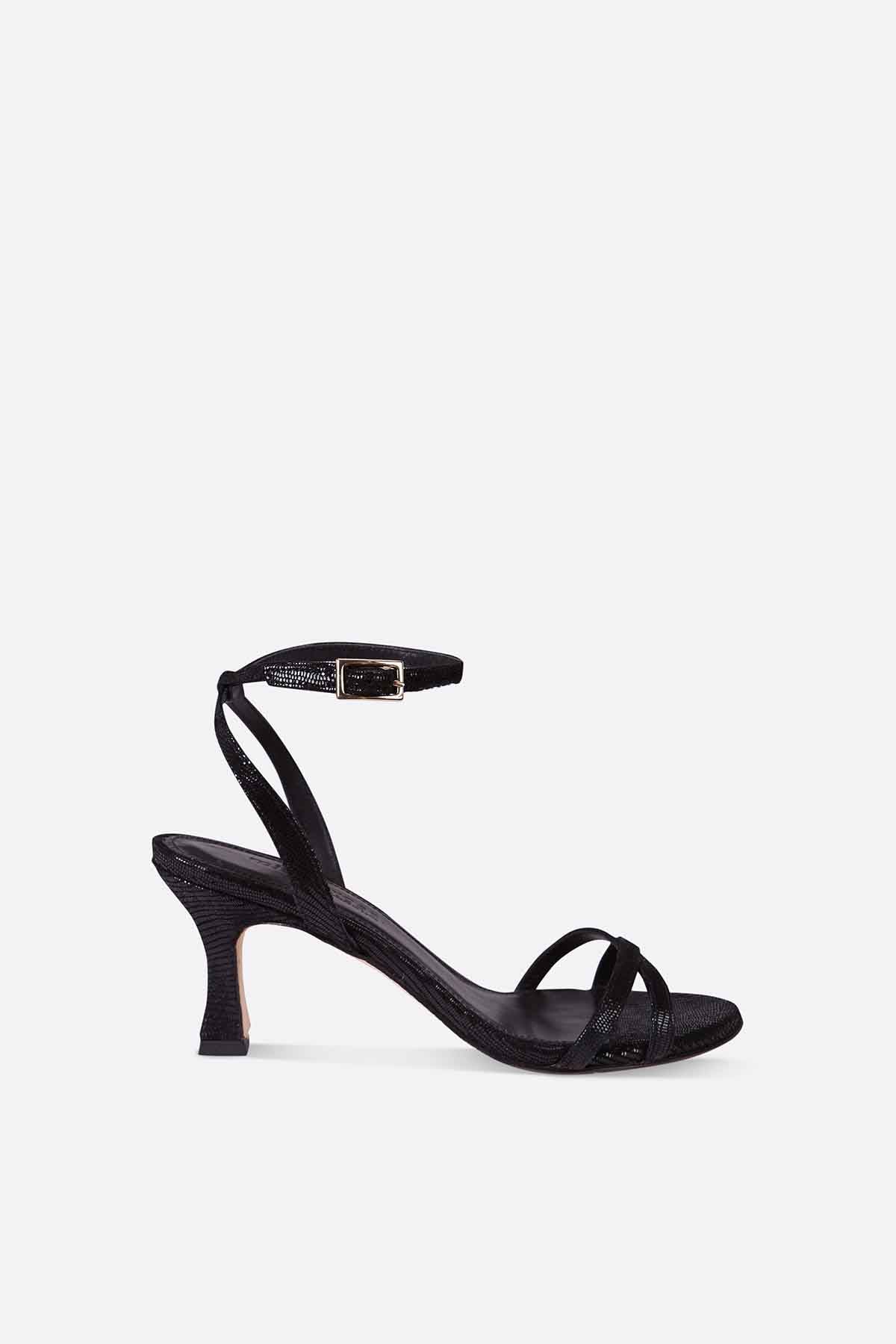 Lila electra negro
