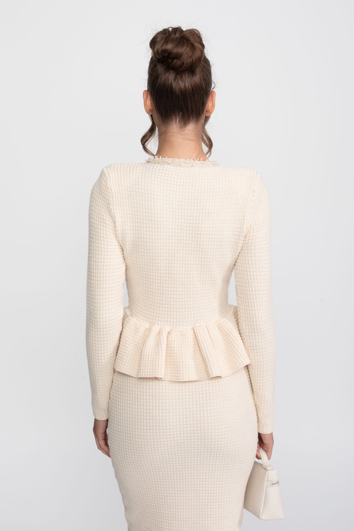 Vestido Peplum de Punto con Flecos y Bolsillos – Beige