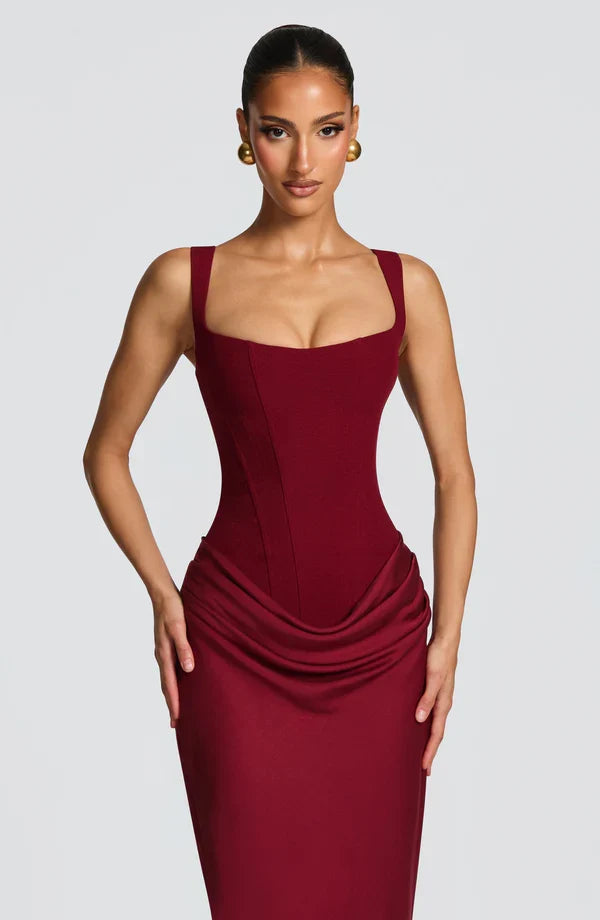 Valentina • Vestido maxi esculpido con silueta de reloj de arena