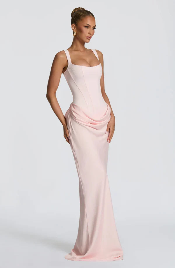 Valentina • Vestido maxi esculpido con silueta de reloj de arena