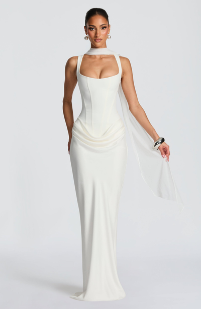 Valentina • Vestido maxi esculpido con silueta de reloj de arena