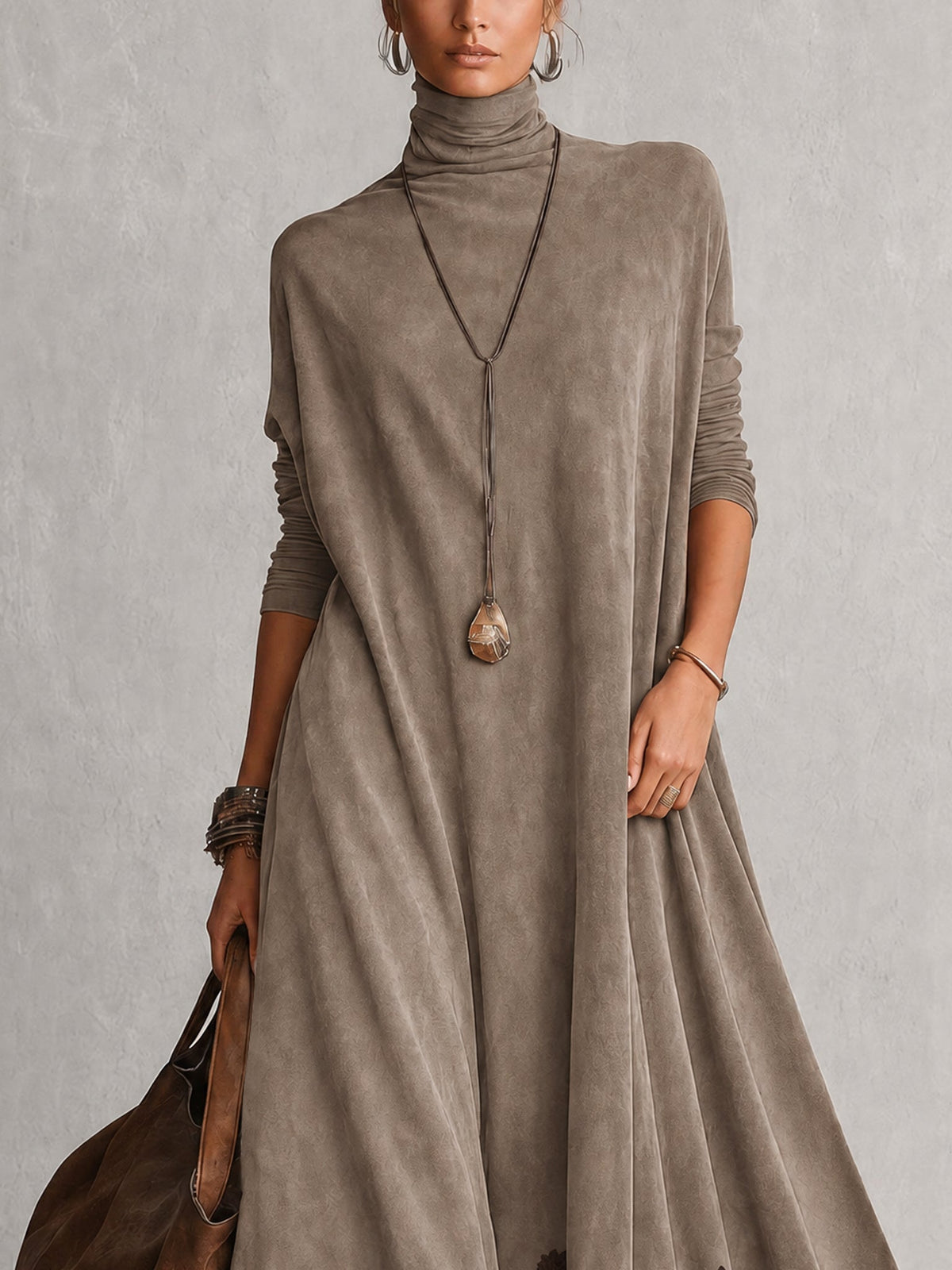 BRUNELLA | Elegante vestido largo efecto ante con refinado dobladillo de encaje