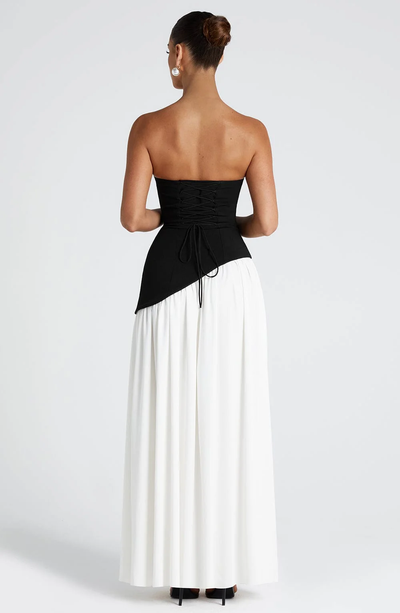Vega • Vestido maxi sin tirantes con bufanda a juego
