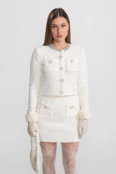 Blazer de Tweed con Cristales y Botones – Blanco