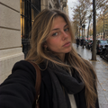Lucia R.