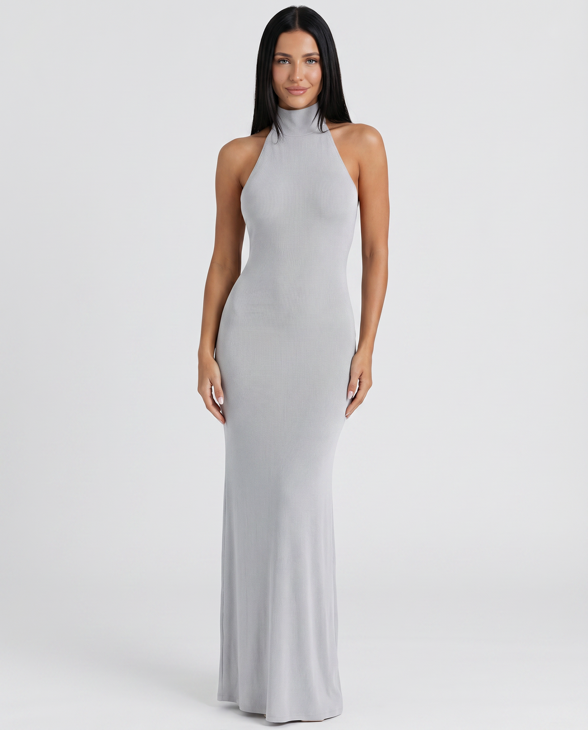 Brinley • Elegante vestido maxi halter con espalda descubierta