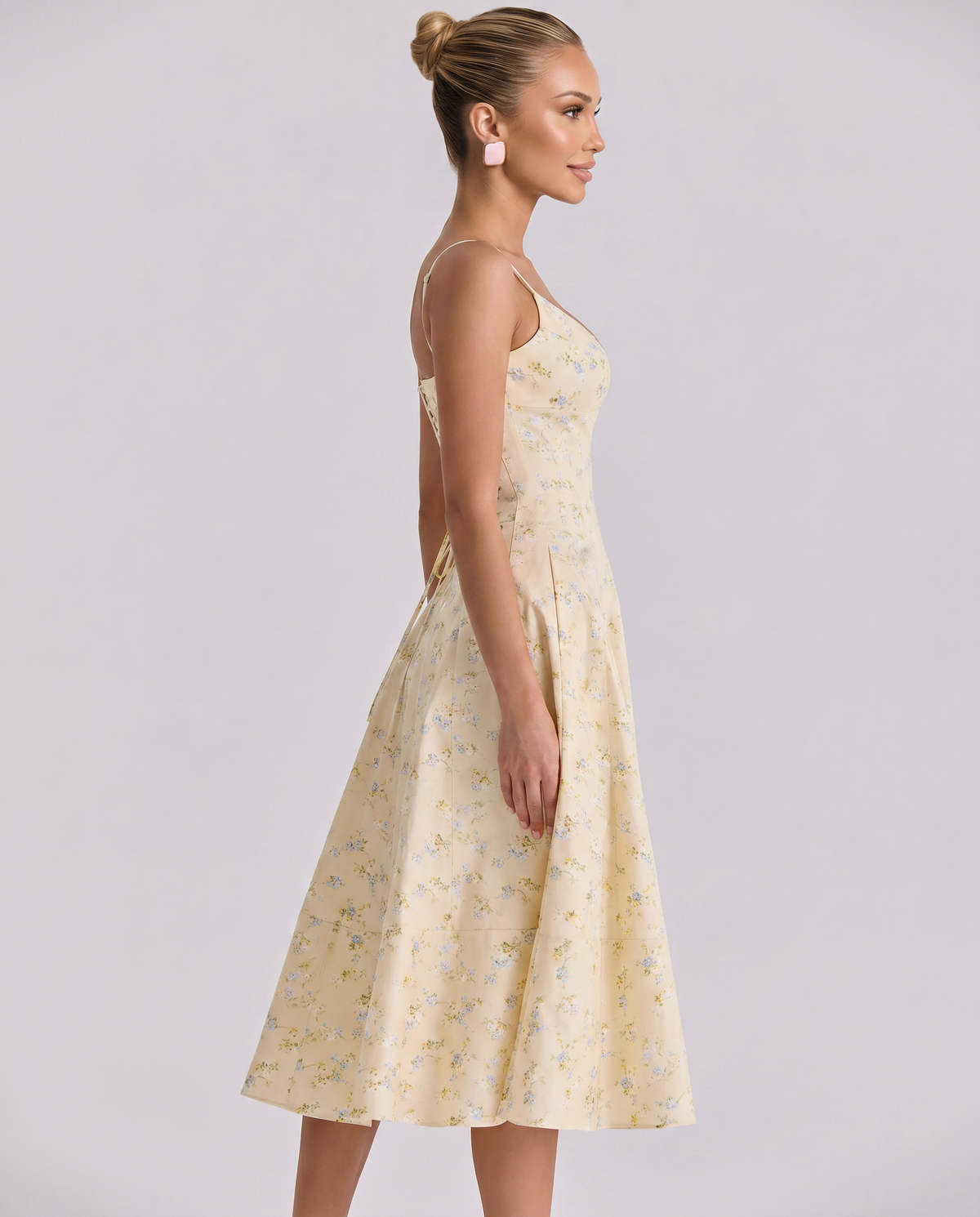 Robyn • Vestido midi con elegante espalda de lazo