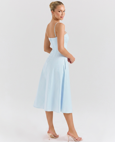 Merle • Elegante Vestido Midi de Línea A con Tirantes Finos