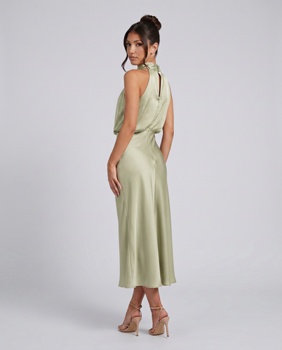 Francesca • Elegante vestido midi con escote halter drapeado