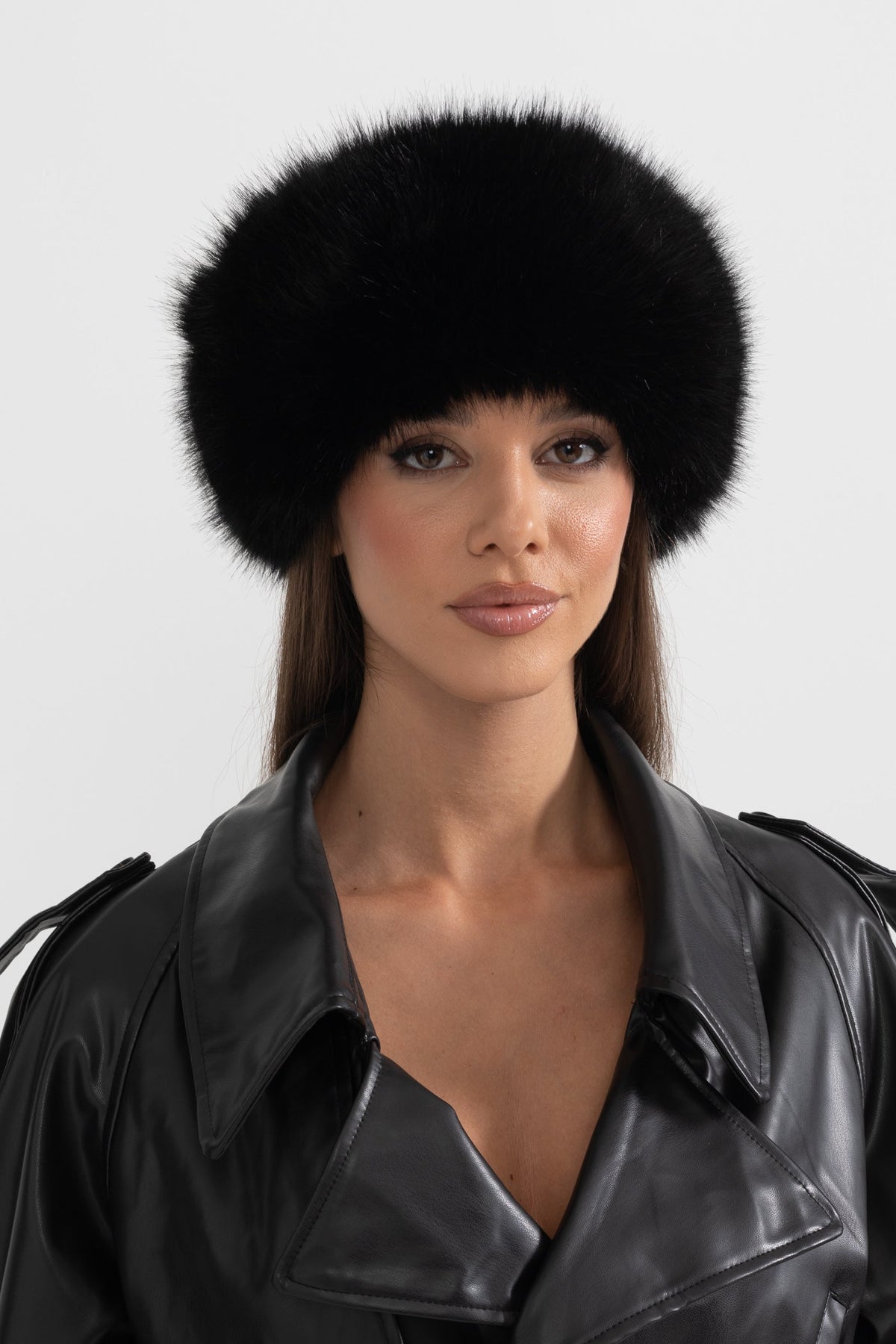 Sombrero Peludo de Ala Ancha – Negro