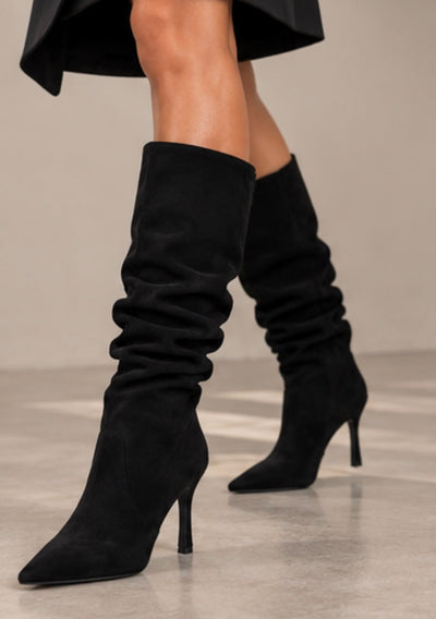 Bota Helda Elegante y Versátil
