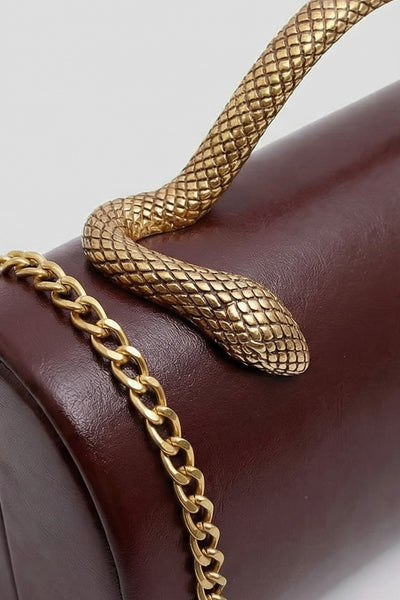 Bolso de Mano Estructurado con Asa de Serpiente y Cadena Dorada – Marrón