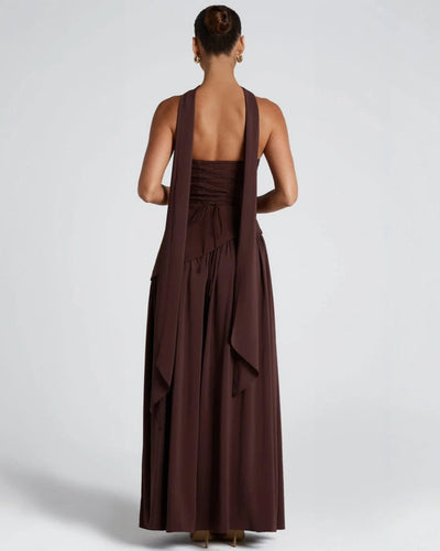 Alessia • Vestido maxi sin tirantes con escote elegante y abertura lateral