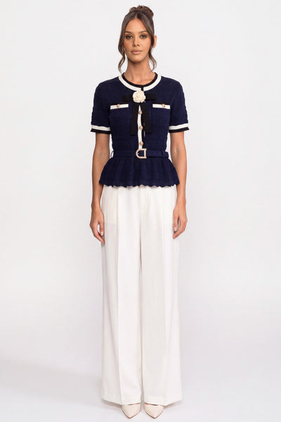 Top de Punto con Peplum y Cuello Marinero – Azul Marino