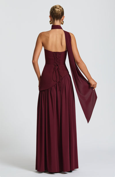 Alessia • Vestido maxi sin tirantes con escote elegante y abertura lateral