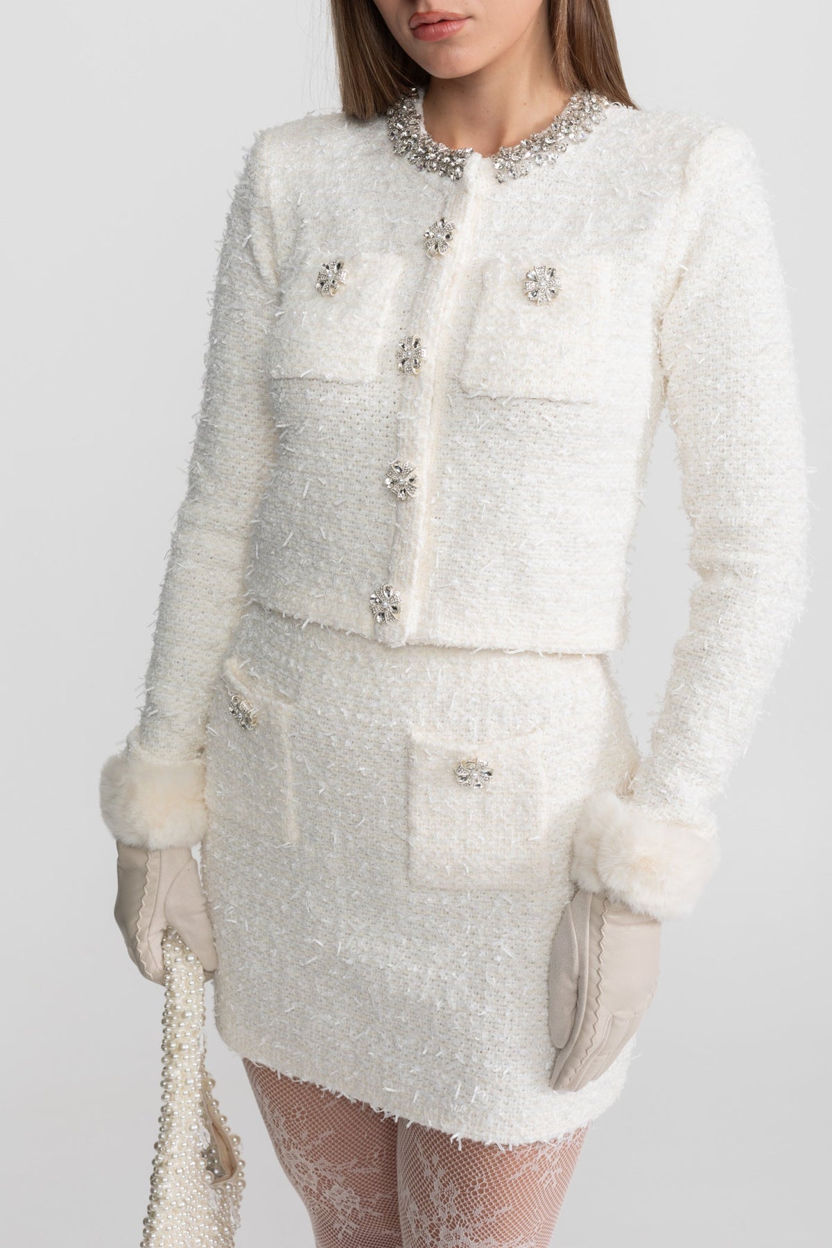 Blazer de Tweed con Cristales y Botones – Blanco