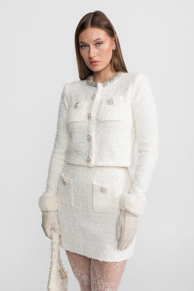 Blazer de Tweed con Cristales y Botones – Blanco