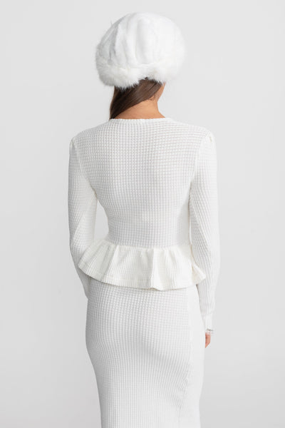 Vestido de Punto Texturizado con Peplum y Botones Dorados – Blanco