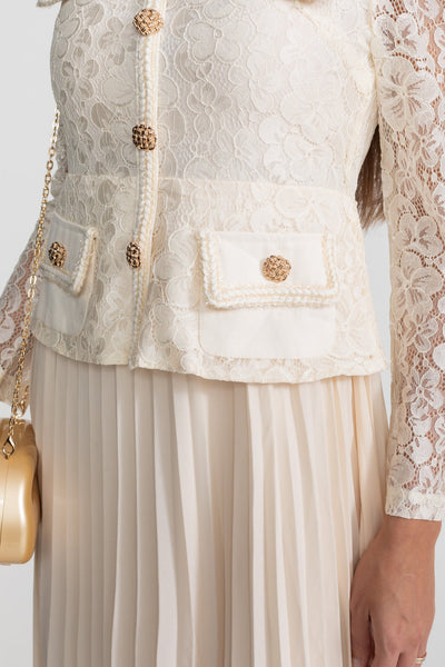 Vestido Midi de Encaje y Plisado con Botones Dorados – Marfil