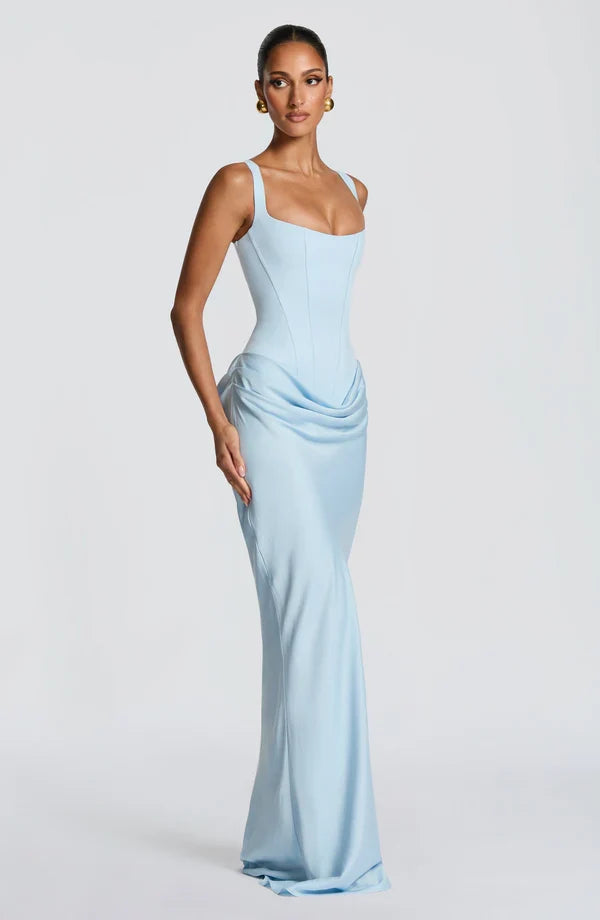 Valentina • Vestido maxi esculpido con silueta de reloj de arena