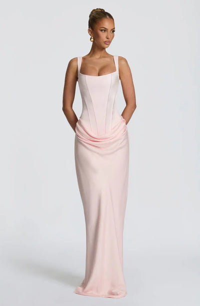 Valentina • Vestido maxi esculpido con silueta de reloj de arena