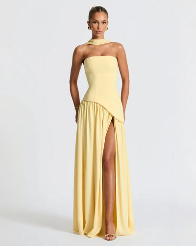 Alessia • Vestido maxi sin tirantes con escote elegante y abertura lateral